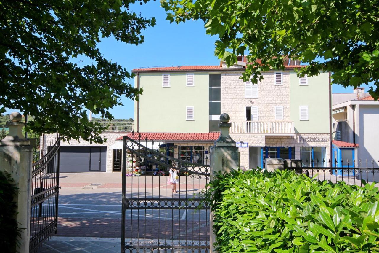 Apartment Vucic Makarska Extérieur photo