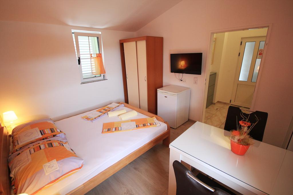 Apartment Vucic Makarska Extérieur photo